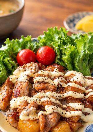 鶏もも肉とじゃがいもの甘辛マヨ炒め♡丼や弁当にも-レシピのメイン写真