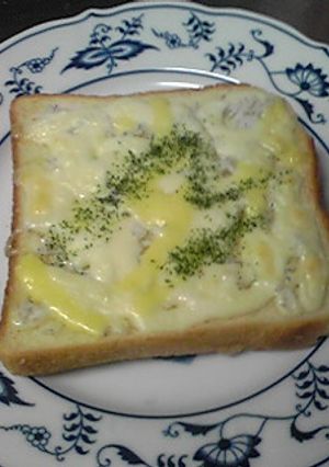 朝食にオススメ！しらすトースト-レシピのメイン写真