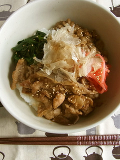合うんです♡甘辛豚肉×納豆丼-レシピのメイン写真