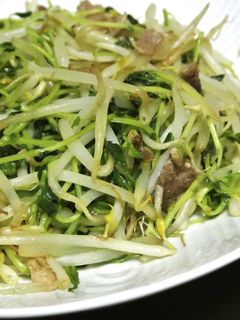 シャキシャキ♪豆苗ともやしのシンプル炒め-レシピのメイン写真