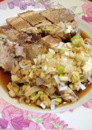 柔らか〜い豚バラ肉を薬味たっぷりタレで-レシピのメイン写真