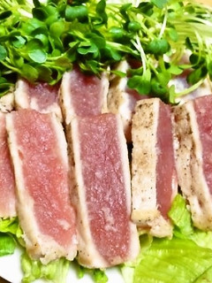 炙りマグロのサラダ-レシピのメイン写真