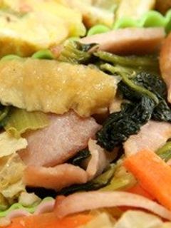 お弁当に♪小松菜とハムと油揚げの炒め煮-レシピのメイン写真