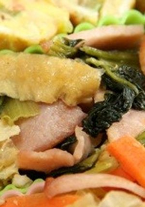 お弁当に♪小松菜とハムと油揚げの炒め煮-レシピのメイン写真