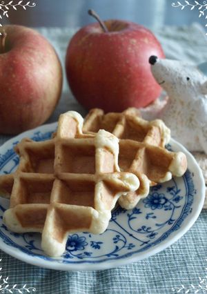 Wりんご入り　ワッフル♪　-レシピのメイン写真