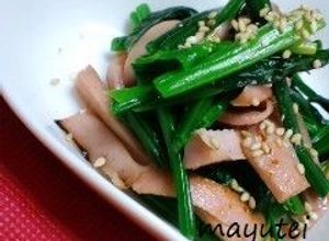 魚肉ｿｰｾｰｼﾞとほうれんそうのナムル-レシピのメイン写真