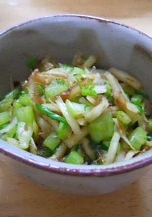 大根の皮と葉の根元のお漬物-レシピのメイン写真