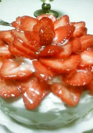 イチゴの薔薇ケーキ-レシピのメイン写真