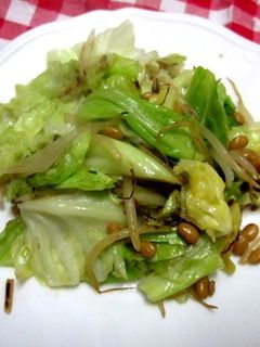 *幸せの味♪キャベツともやしの納豆炒め*-レシピのメイン写真