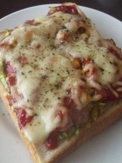 カレー味☆ボリューム満点キャベツトースト-レシピのメイン写真