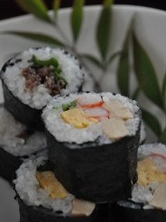 ガッツリお腹いっぱい*牛肉巻きずし-レシピのメイン写真