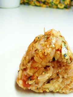 *じゃこ梅マヨおかかおにぎり*-レシピのメイン写真