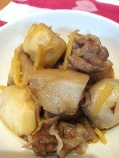 里芋と豚肉のピリッと生姜煮♪-レシピのメイン写真