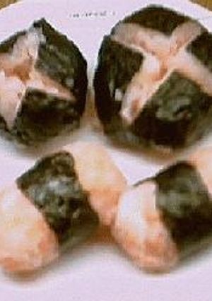 ピンクのおにぎり（桜海老のおにぎり）-レシピのメイン写真