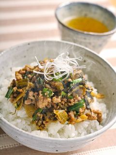 からかもんとニラの肉味噌炒め丼-レシピのメイン写真