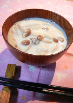 なめことカブと油揚げの豆乳味噌汁♬-レシピのメイン写真