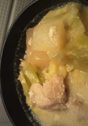 鷄とキャベツの味噌豆乳スープ-レシピのメイン写真