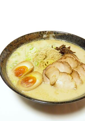 こってり濃厚＊味噌とんこつラーメン-レシピのメイン写真