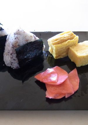 簡単　美味しいチ−ズ入りおにぎり-レシピのメイン写真
