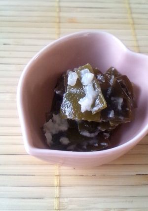 ご飯のお供に★塩麹で雪化粧の出し殻昆布-レシピのメイン写真