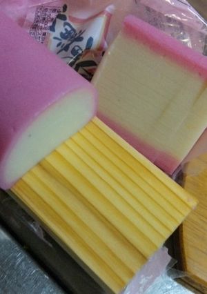 簡単きれいにかまぼこ板をはずす方法。-レシピのメイン写真