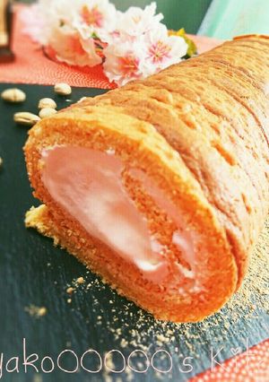 しっとりふんわりきなこ豆乳ロールケーキ-レシピのメイン写真