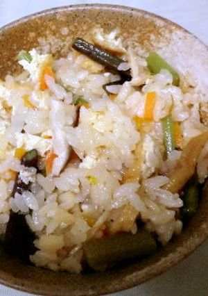 炊飯器で作る釜飯風山菜ごはん-レシピのメイン写真
