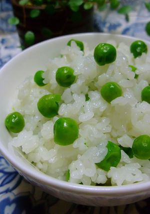 冷凍でも美味しいグリンピースご飯❤豆ご飯-レシピのメイン写真