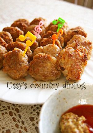 豚ひき肉のスパイシーミニハンバーグ-レシピのメイン写真