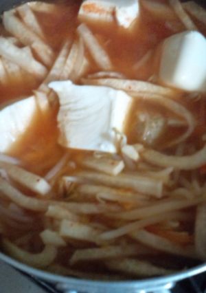 キムチと味噌だけ!キムチ鍋♪-レシピのメイン写真