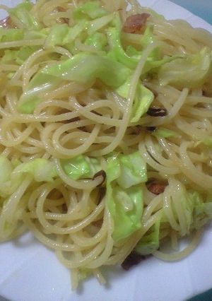 キャベツとベーコンのペペロンチーノ-レシピのメイン写真