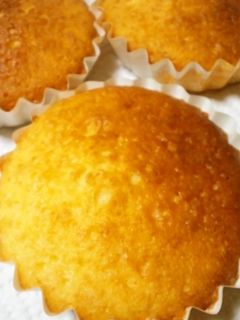 ホットケーキミックスで簡単マドレーヌ-レシピのメイン写真