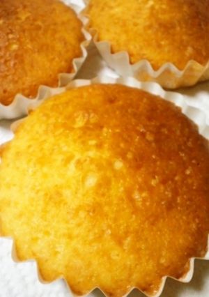 ホットケーキミックスで簡単マドレーヌ-レシピのメイン写真