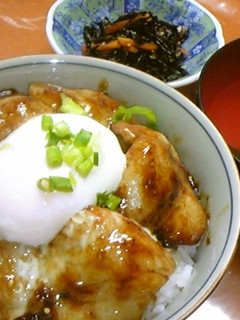絶品!濃く旨!!温泉卵と相性バッチリ豚丼-レシピのメイン写真