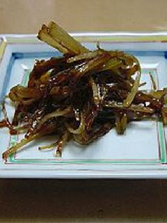 ウドの皮でキンピラ-レシピのメイン写真