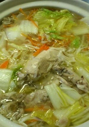 サムゲタン風♪丸鶏スープ☆-レシピのメイン写真