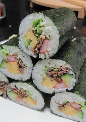 甘辛牛肉の恵方巻き♪-レシピのメイン写真