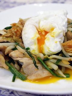 豚野菜キムチ炒めの卵のせ-レシピのメイン写真