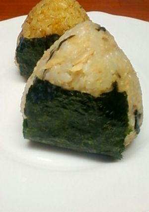 ツナと塩昆布の山葵おにぎり-レシピのメイン写真