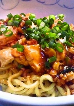 麻婆豆腐が余ったら！特製の汁無し麻婆麺-レシピのメイン写真