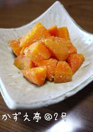 簡単美味★ごろごろ人参の胡麻和え-レシピのメイン写真