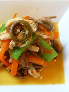 おふくろの味!「ゼンマイの煮物」-レシピのメイン写真