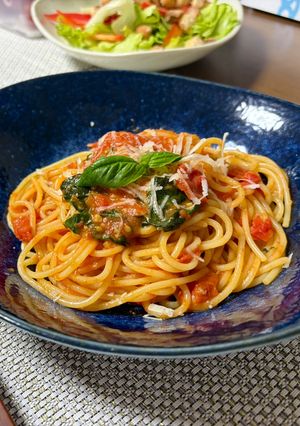 フレッシュバジルのトマトソースパスタ-レシピのメイン写真