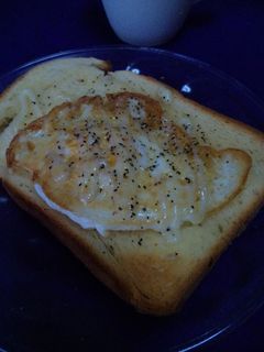 目玉焼きトースト-レシピのメイン写真