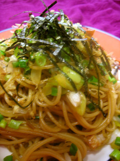 焼きそば風♪ソース味のねぎスパゲティ-レシピのメイン写真