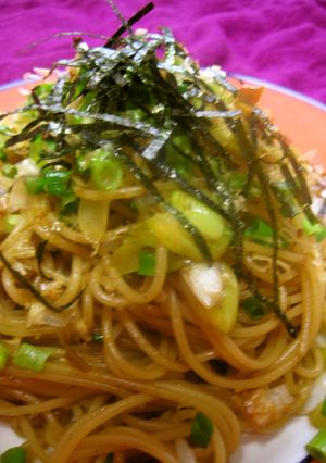 焼きそば風♪ソース味のねぎスパゲティ-レシピのメイン写真