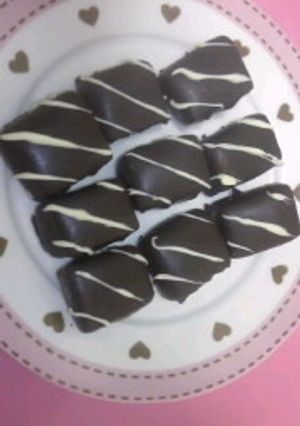 バレンタイン 外は固く中は生チョコ-レシピのメイン写真