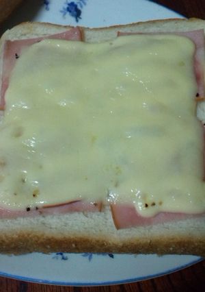 マヨたっぷり★ハムチーズトースト-レシピのメイン写真
