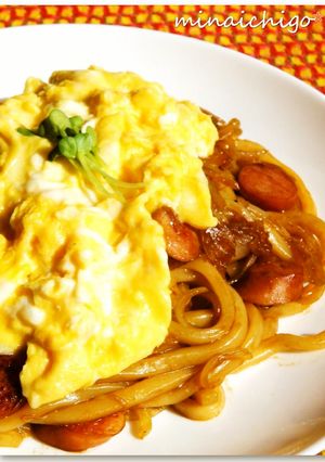 チーズとろ~りふわふわ卵の焼きうどん-レシピのメイン写真