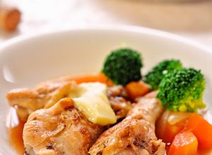 骨付きチキンの洋風☆ほろ旨チーズ煮込み♫-レシピのメイン写真